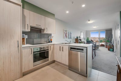 /international/nz/17-link-crescent-stanmore-bay-rodney-380066098182/