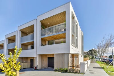 /international/nz/mount-eden-auckland-city-380066172327/