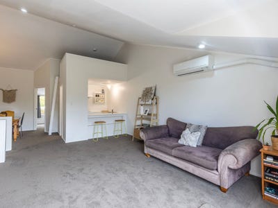 /international/nz/24-turanga-place-turangi-taupo-380066103534/