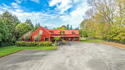 /international/nz/palmerston-north-surrounds-palmerston-north-city-380066090605/
