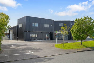 /international/nz/westgate-waitakere-city-380066139567/