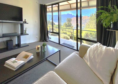 /international/nz/43-goldridge-way-queenstown-central-central-otago-lakes-district-380066110785/