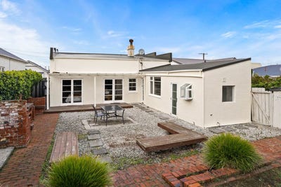 /international/nz/30-larkworthy-street-saint-kilda-dunedin-city-380066100313/