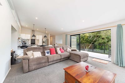 /international/nz/78-howard-rd-eastbourne-lower-hutt-city-380066117590/