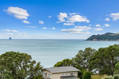 /international/nz/1156-cove-road-langs-beach-whangarei-380066095394/