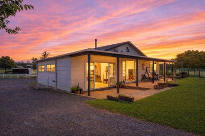 /international/nz/45-bryant-road-brightwater-tasman-380066122915/