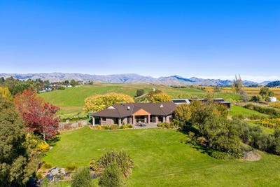 /international/nz/22-fairbourne-drive-fairhall-marlborough-380066078751/