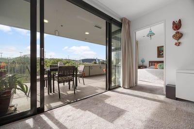 /international/nz/2-bluegrey-avenue-stonefields-auckland-city-380066175430/
