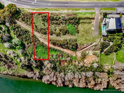 /international/nz/1911-river-road-flagstaff-hamilton-city-380066106493/