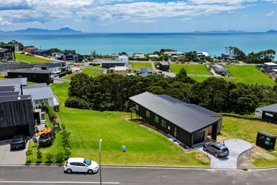 /international/nz/3-starlight-place-langs-beach-whangarei-380066100498/