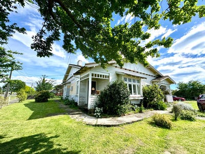 /international/nz/25-walter-street-takapau-central-hawkes-bay-380066088611/