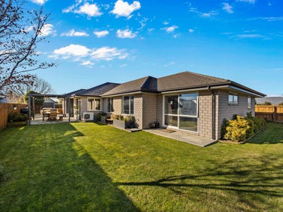 /international/nz/14-tuarangi-road-netherby-ashburton-380066090255/