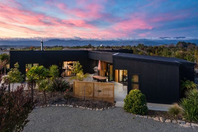 /international/nz/26-redmill-road-redwood-valley-tasman-380066177530/