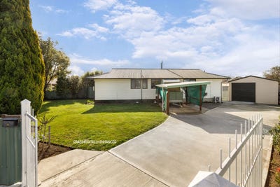 /international/nz/8-kowhai-drive-renwick-marlborough-380066168138/