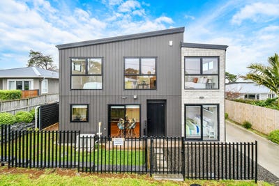 /international/nz/mangere-bridge-manukau-city-380066167403/