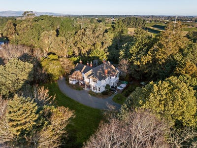 /international/nz/85-neave-road-west-melton-selwyn-380066178758/