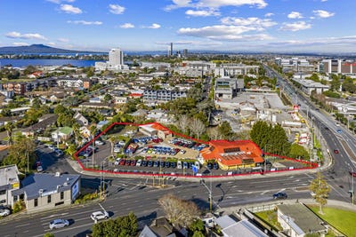 /international/nz/1-forrest-hill-road-and-4-nile-road-milford-north-shore-city-380066183203/