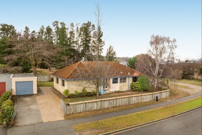 /international/nz/144-waenga-drive-cromwell-central-otago-lakes-district-380066170148/