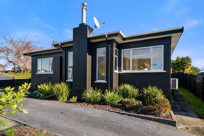 /international/nz/88-govett-avenue-frankleigh-park-new-plymouth-380066115863/