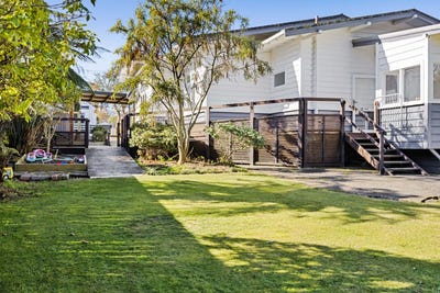 /international/nz/55-stanners-street-eltham-south-taranaki-380066097065/