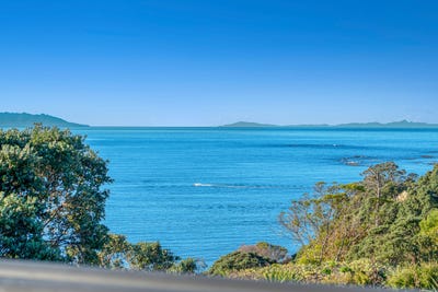 /international/nz/1418-whangaparaoa-road-army-bay-rodney-380066112452/