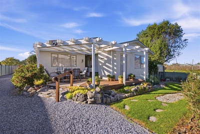 /international/nz/707-main-road-riwaka-motueka-tasman-380066168473/