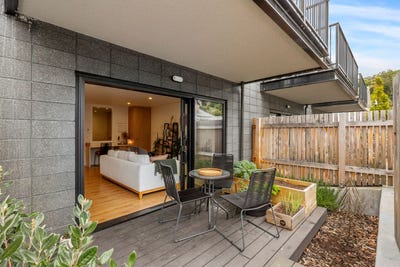 /international/nz/57-manor-place-dunedin-central-dunedin-city-380066094940/