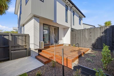 /international/nz/106-wildberry-street-woolston-christchurch-city-380066109226/