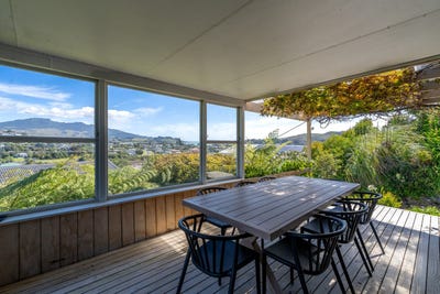 /international/nz/raglan-waikato-380066122315/
