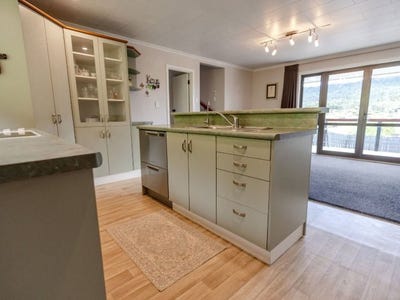 /international/nz/33-ward-street-runanga-grey-380066104857/