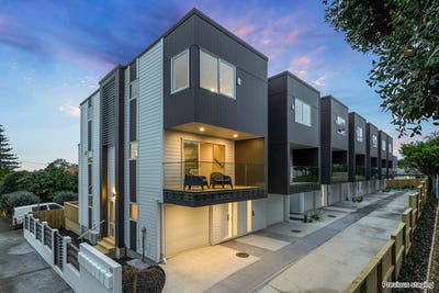 /international/nz/13-beatrix-street-avondale-christchurch-city-380066168183/