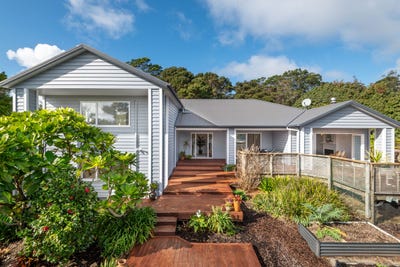/international/nz/11-the-close-greenhithe-north-shore-city-380066169405/
