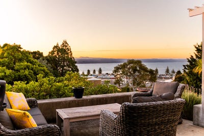 /international/nz/napier-hill-napier-city-380066114553/