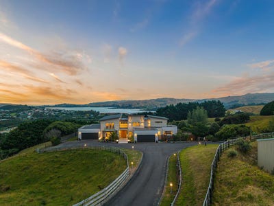 /international/nz/75-paremata-haywards-road-pauatahanui-porirua-city-380066110206/