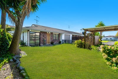 /international/nz/69b-hamilton-drive-waiuku-franklin-380066120041/