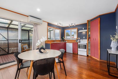 /international/nz/46-meremere-street-wainuiomata-lower-hutt-city-380066105112/