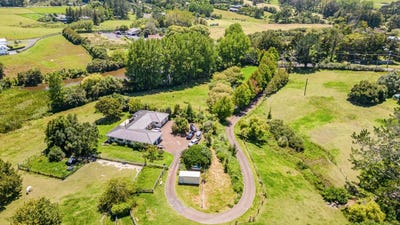 /international/nz/48-pomona-road-kumeu-rodney-380066103444/