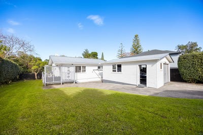 /international/nz/manly-rodney-380066169633/