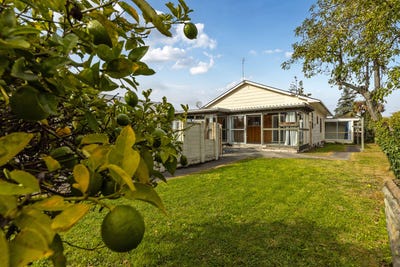 /international/nz/17-nosworthy-street-blenheim-central-marlborough-380066111818/