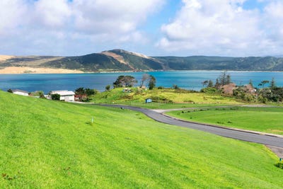 /international/nz/46-opononi-heights-drive-opononi-far-north-380066107351/