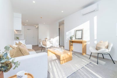 /international/nz/9-jordan-avenue-onehunga-auckland-city-380066100369/
