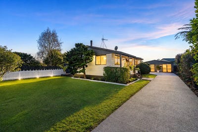 /international/nz/8-bruton-place-nawton-hamilton-city-380066168704/