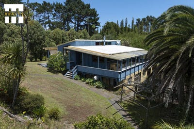 /international/nz/142-takahe-road-2-kaka-street-ahipara-far-north-380066109503/