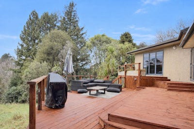 /international/nz/15-reid-road-herbert-waitaki-380066168416/