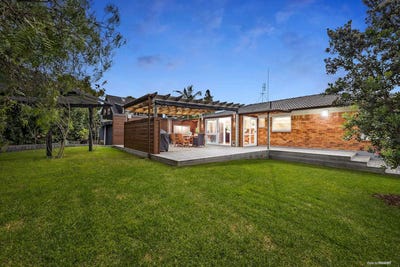 /international/nz/9-mccall-place-opaheke-papakura-380066179087/
