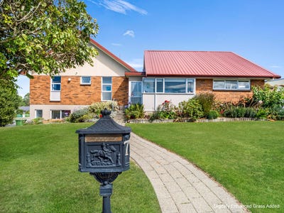 /international/nz/7-essex-street-weston-waitaki-380066120977/