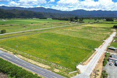 /international/nz/reefton-buller-380066084710/