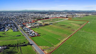 /international/nz/dinsdale-hamilton-city-380066128110/