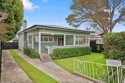 /international/nz/38-wembley-road-mount-eden-auckland-city-380066165439/