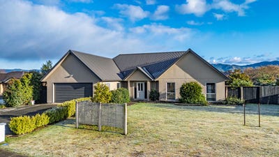 /international/nz/23-carrington-drive-carterton-wairarapa-380066180619/
